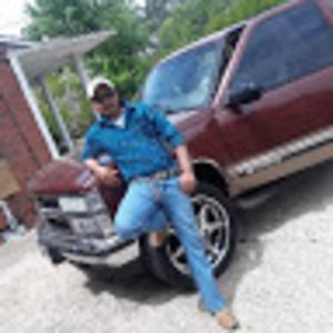 Meet your Posher, Jose marcos